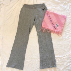 BUNDLE: Grey Pink Sweatpants&Victoria Secret Scarf